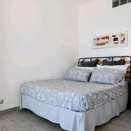 Dom wakacyjny Villa's On The Beach, Swimming Pool A/c Palermo